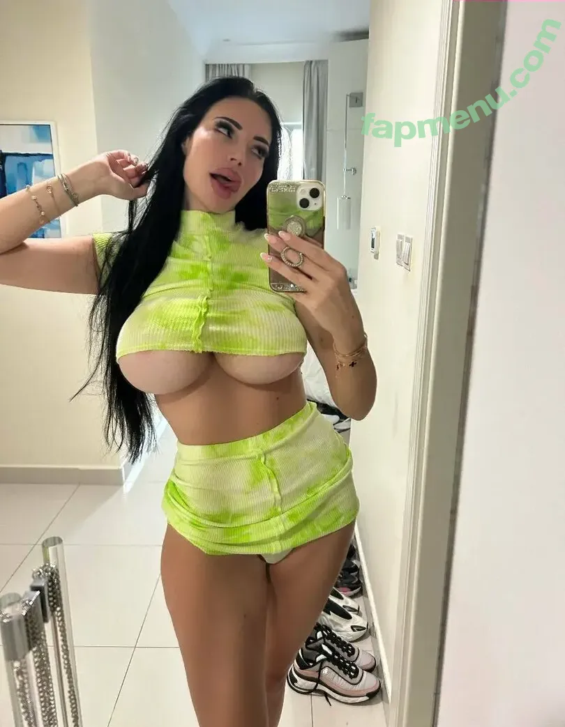 yvonne_bar nude photo #0425 (yvonne_bar_)