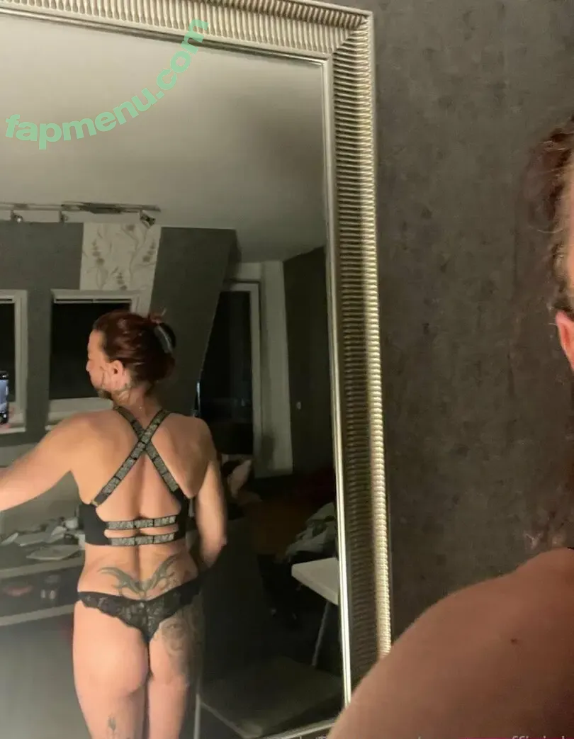 yvonneofficial nude photo #0007 (yvonneyoga.us)