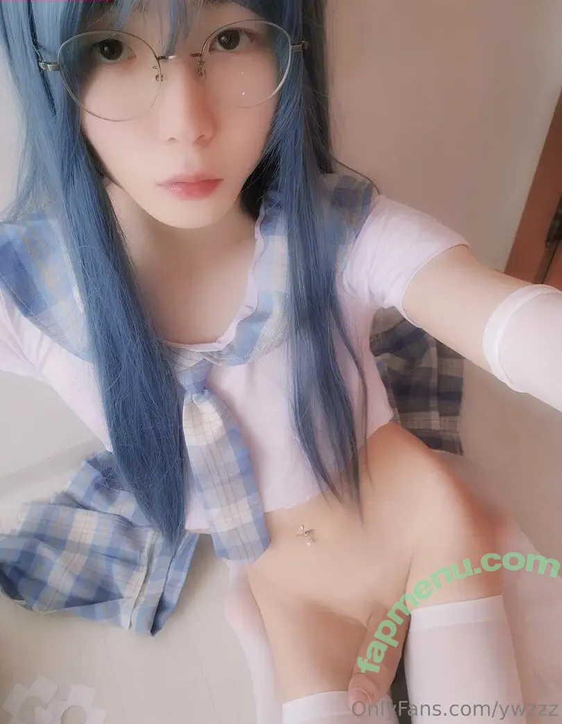 ywzzz nude photo #0826 (youngwoozzz / ywzzz333 / ywzzz_)