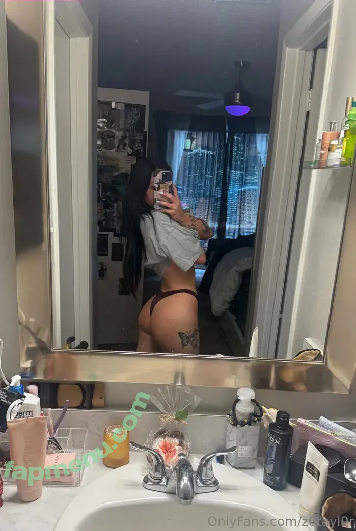 z0tayl0r nude photo #0023 (zoetayl0r)