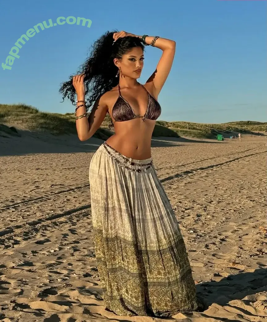 zahraqazim nude photo #0047 (zahraqazim)
