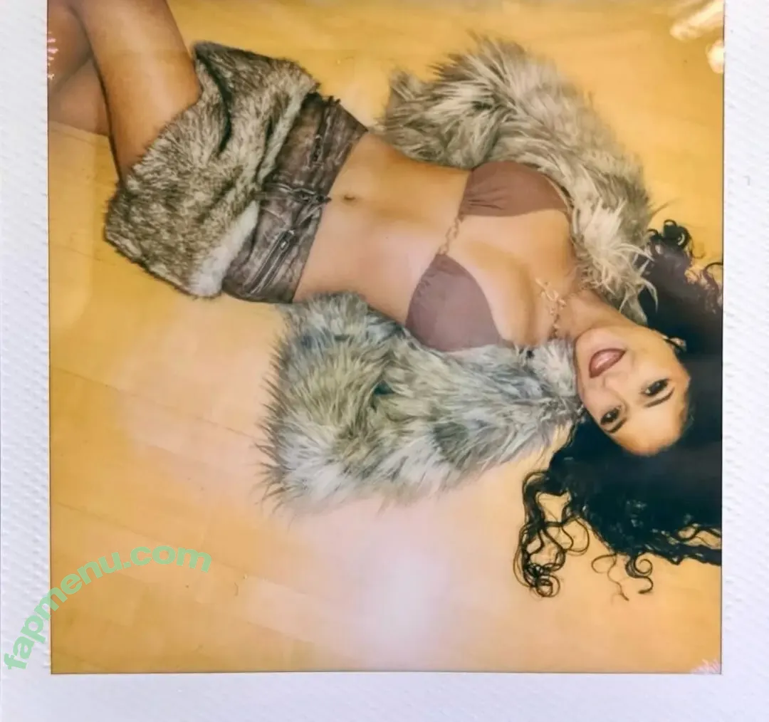 zahraqazim nude photo #0056 (zahraqazim)