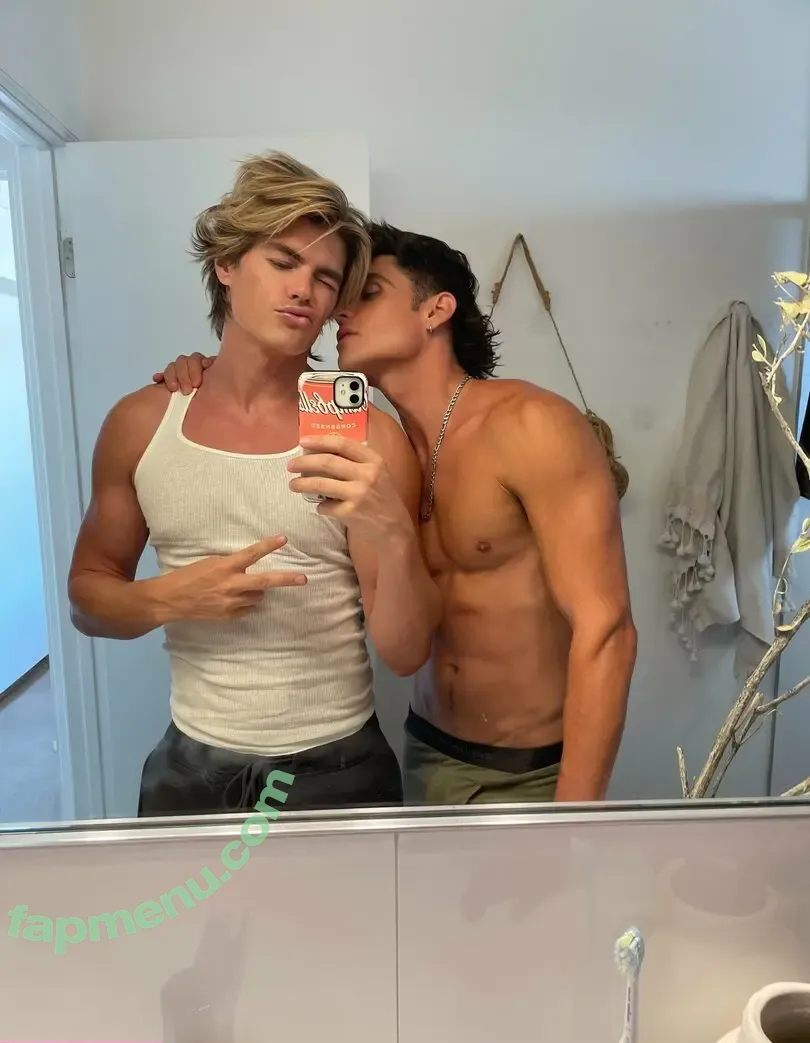 zanderhodgson nude photo #0083 (zanderhodgson)