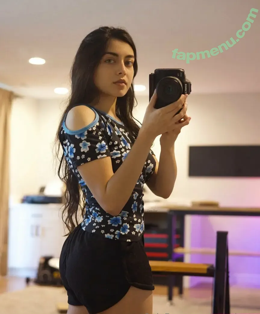 zaradar.tv nude photo #0061 (zara.darz)