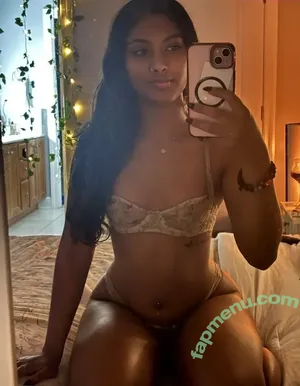 Zaza / Iamzara999 / Nuha.hasan / zazasfantasy nude photo #0015