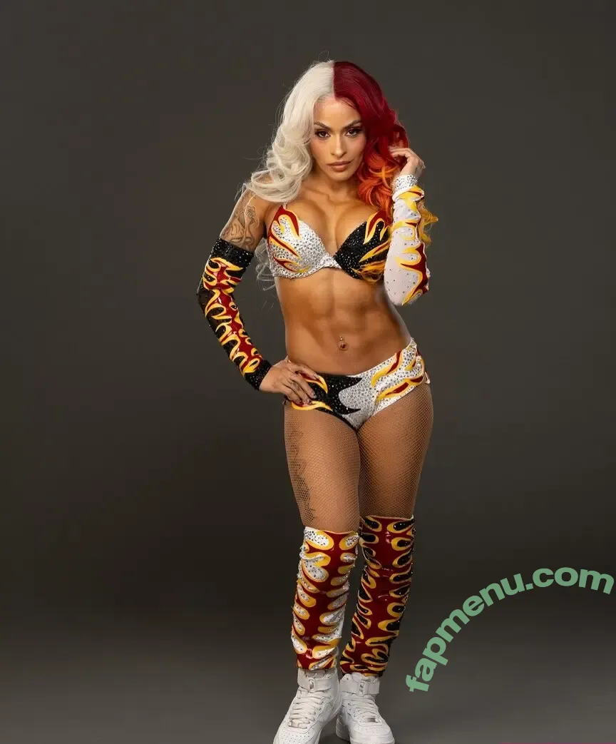 Zelina Vega nude photo #1545 ( / Thea Trinidad / zelinavegawwe)