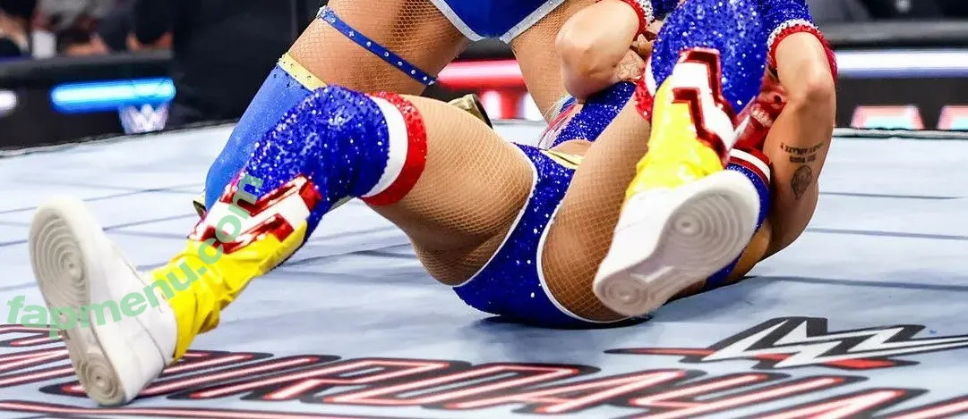 Zelina Vega nude photo #1575 ( / Thea Trinidad / zelinavegawwe)