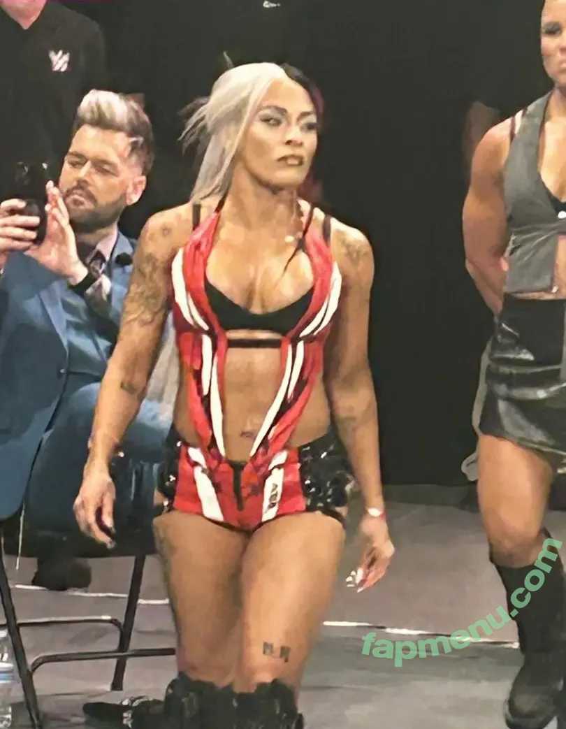 Zelina Vega nude photo #1604 ( / Thea Trinidad / zelinavegawwe)