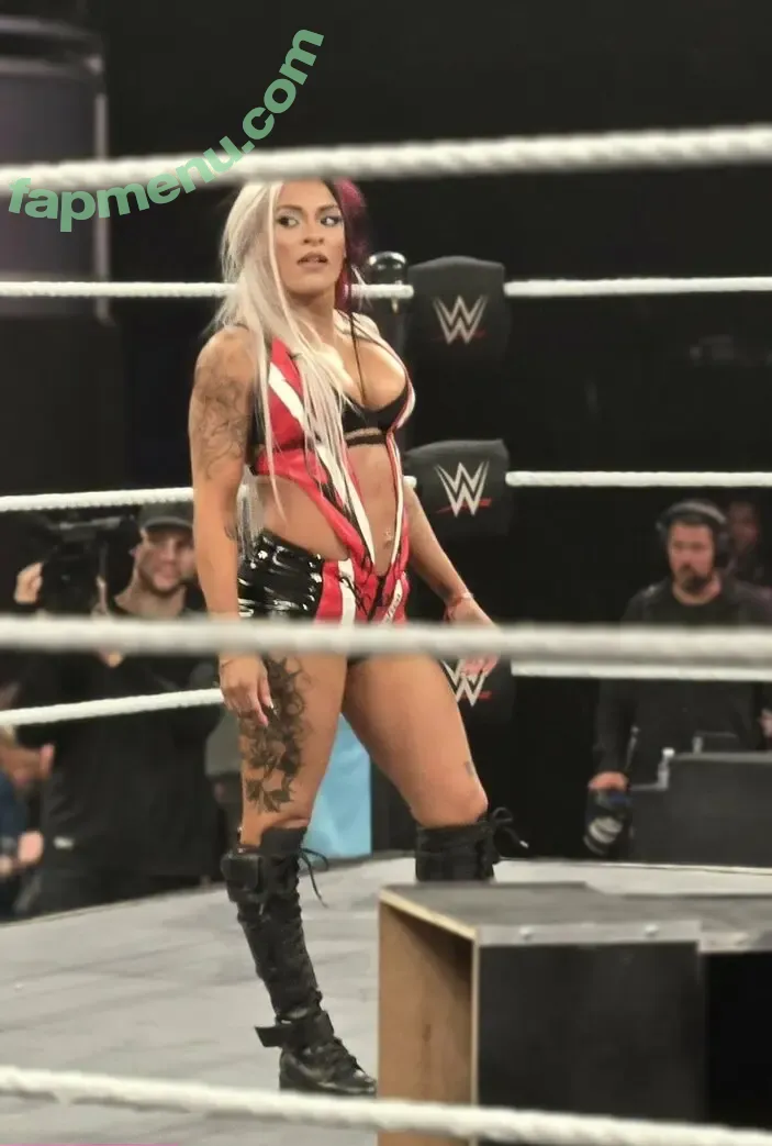 Zelina Vega nude photo #1614 ( / Thea Trinidad / zelinavegawwe)