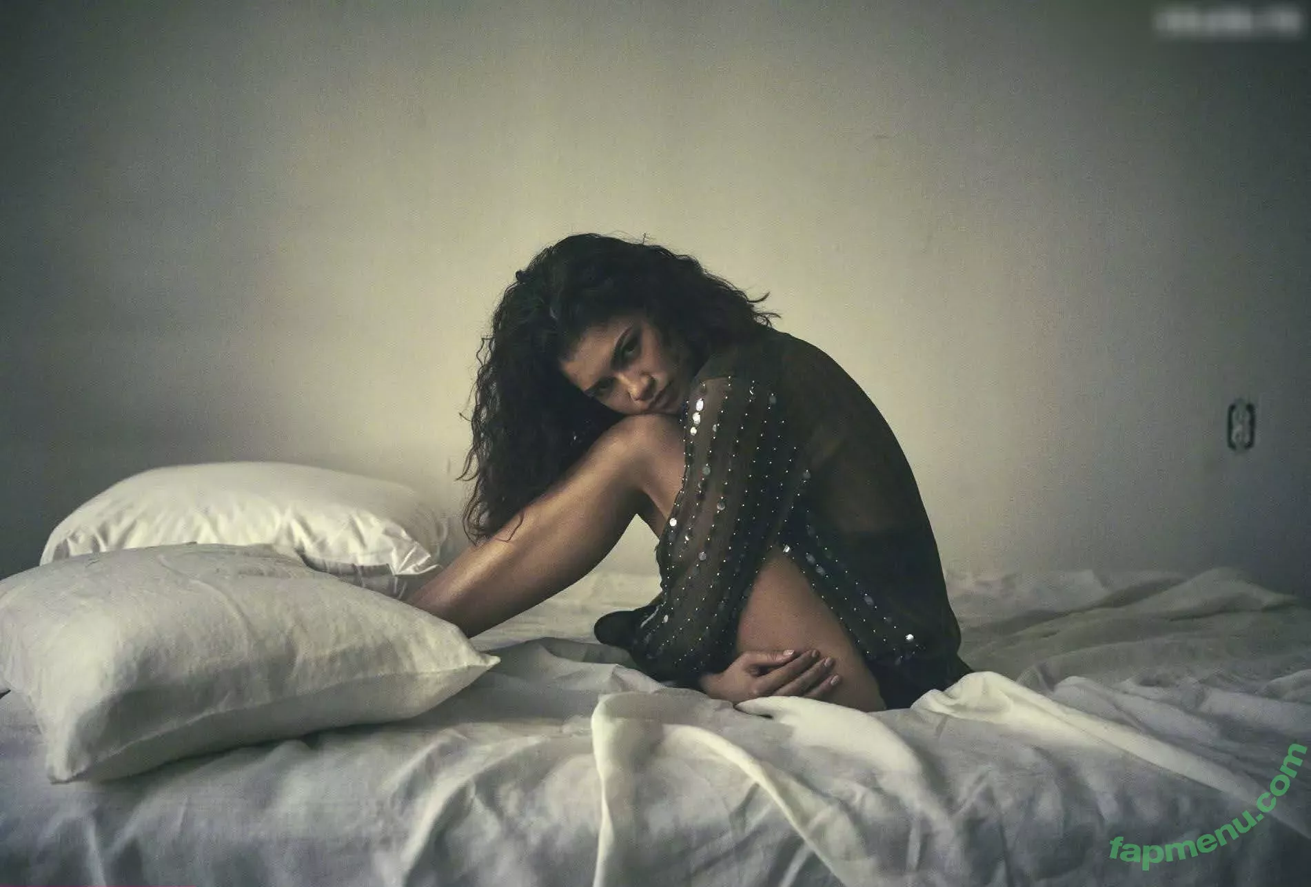 Zendaya nude photo #2975 (linda.voilet)