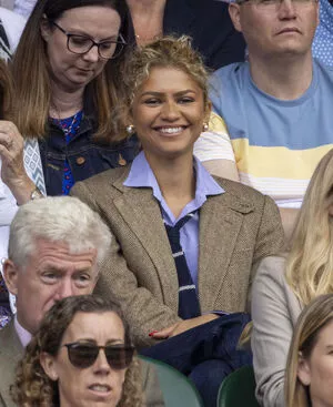 Zendaya / linda.voilet nude photo #3084