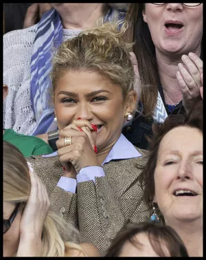 Zendaya / linda.voilet nude photo #3090