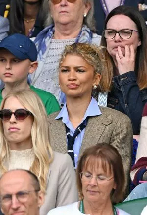 Zendaya / linda.voilet nude photo #3095
