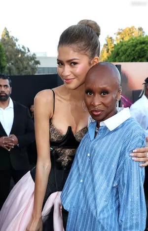 Zendaya / linda.voilet nude photo #3116