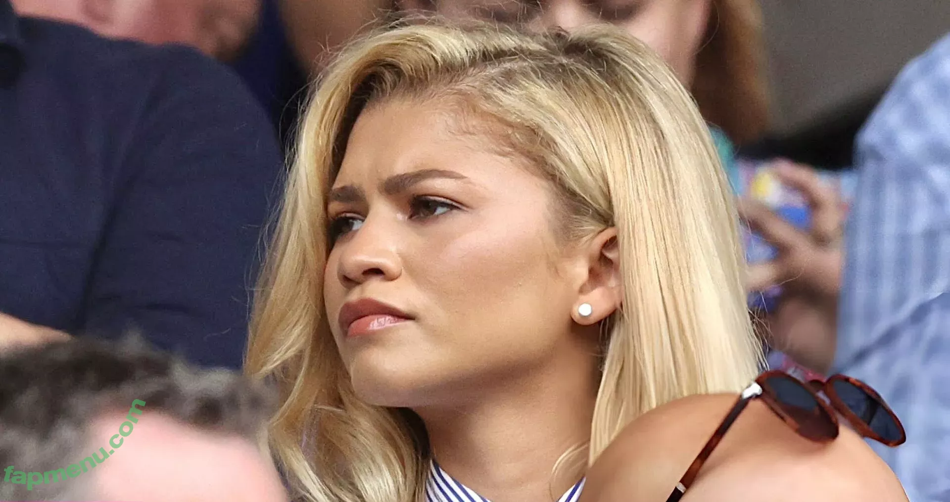 Zendaya nude photo #3058 (linda.voilet)