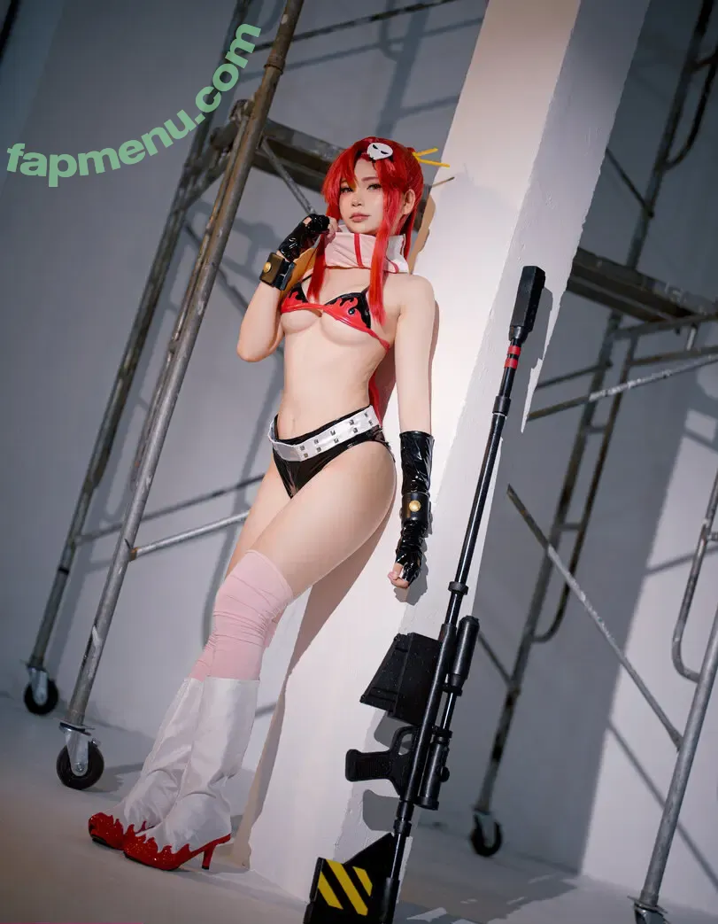 ZenieQ nude photo #0020 (zinieq / zinieqcute)