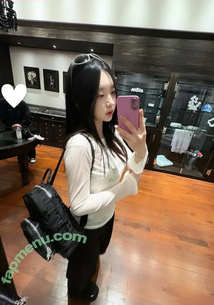 Zenny nude photo #0427 (Shin Jae Eun / love_zennyrt / zennyrt / 신재은)