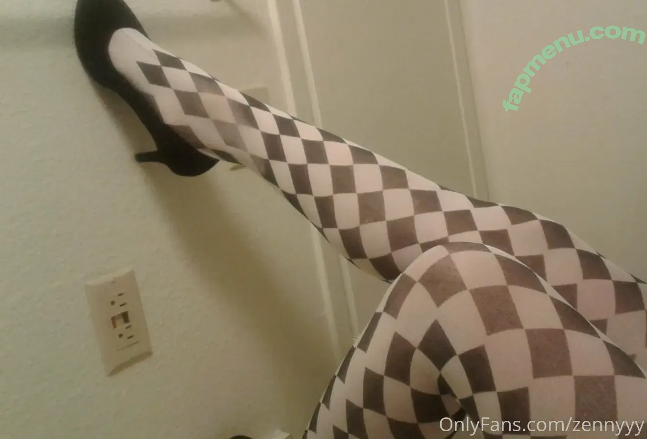 zennyday nude photo #0007 (zennydaye)