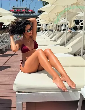 zepzepp91 / Zeynep Başak Tulunay nude photo #0103