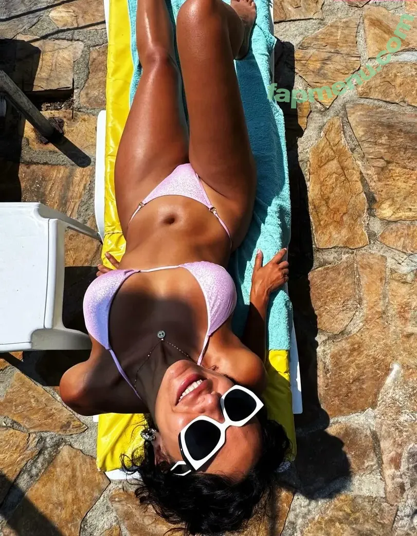 zepzepp91 nude photo #0121 (Zeynep Başak Tulunay)