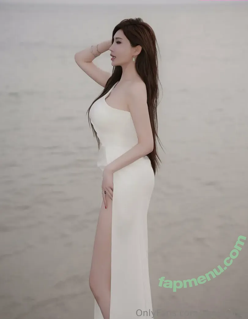 zhouyanxi nude photo #0004 (poppy.bara)