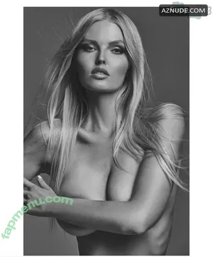  nude photo #0002