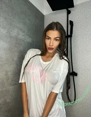 zoehillfree / z_freefalling nude photo #0011