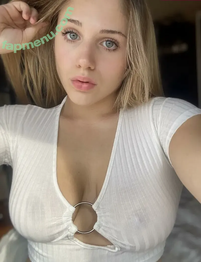 Zoeortiz nude photo #0002 (zoeortiz____)