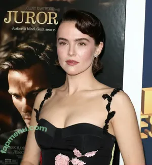 Zoey Deutch / zoeydeutch nude photo #0065