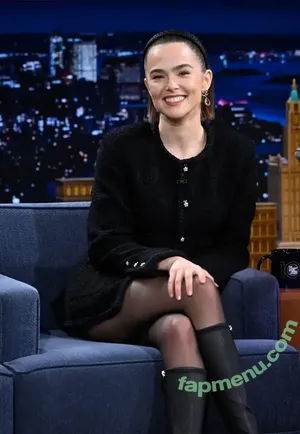 Zoey Deutch / zoeydeutch nude photo #0106