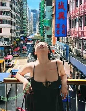 zoeytaiii / zoeyiso nude photo #0009