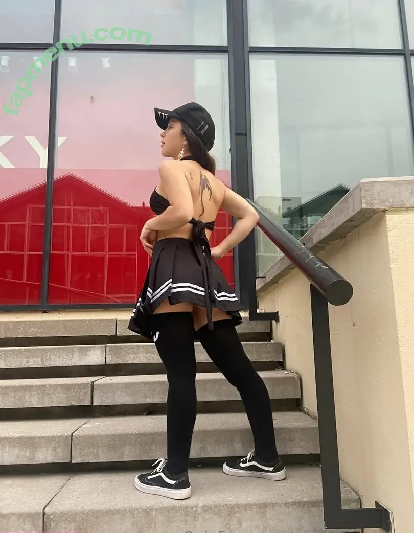 zoeywantstotry nude photo #0012 (zoeywantstotry)