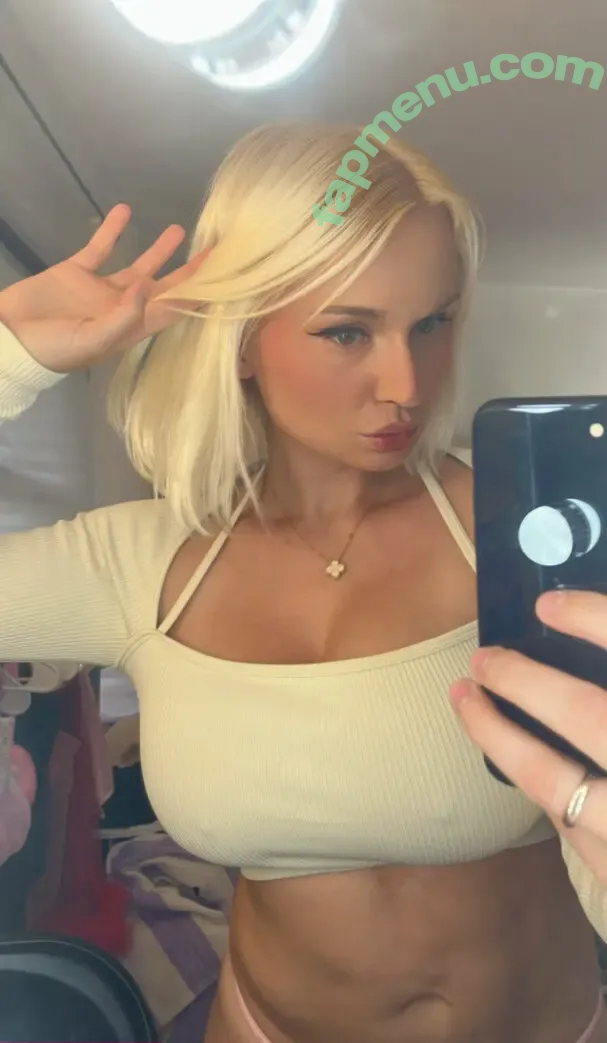 zoieburgher nude photo #0153 (luxezoie)