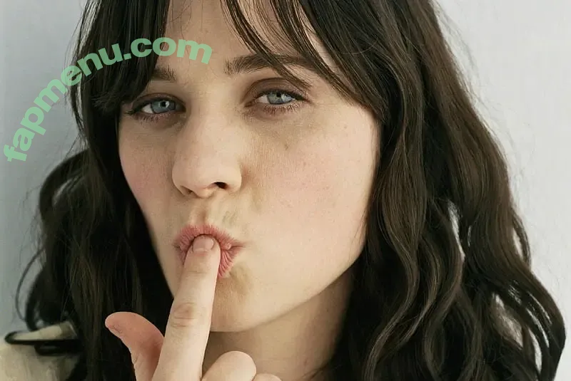 Zooey Deschanel nude photo #0325 (zooeydeschanel)