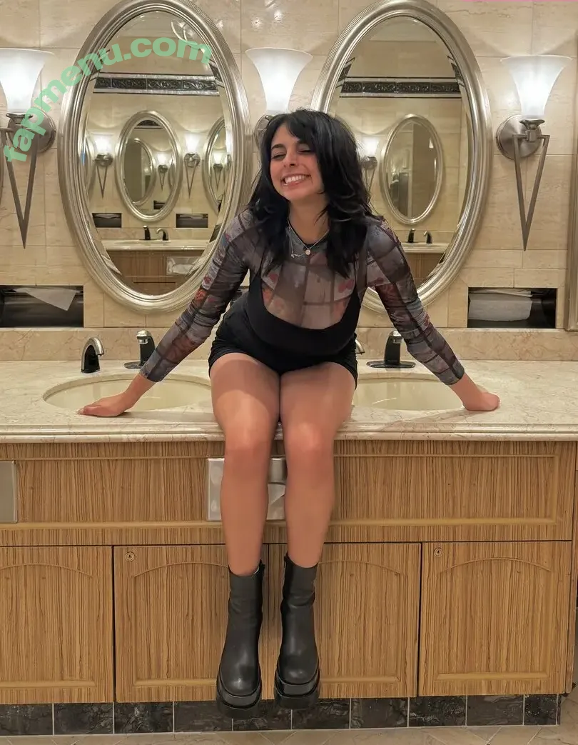 ZoyyySauce nude photo #0029 (zoyyysauce.tv)