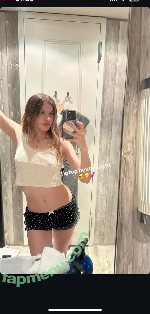 Zsá Zsá Inci Bürkle nude photo #0087 (zsazsainci)