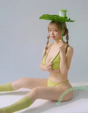 ZziZzi / zizzi_j / zzi_zzi._ / 찌찌 nude photo #0257