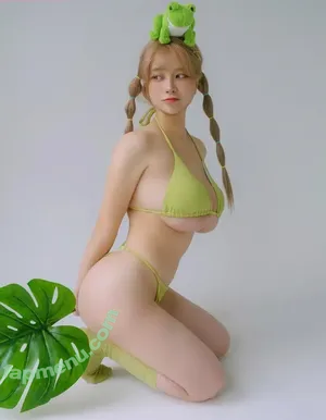 ZziZzi / zizzi_j / zzi_zzi._ / 찌찌 nude photo #0269