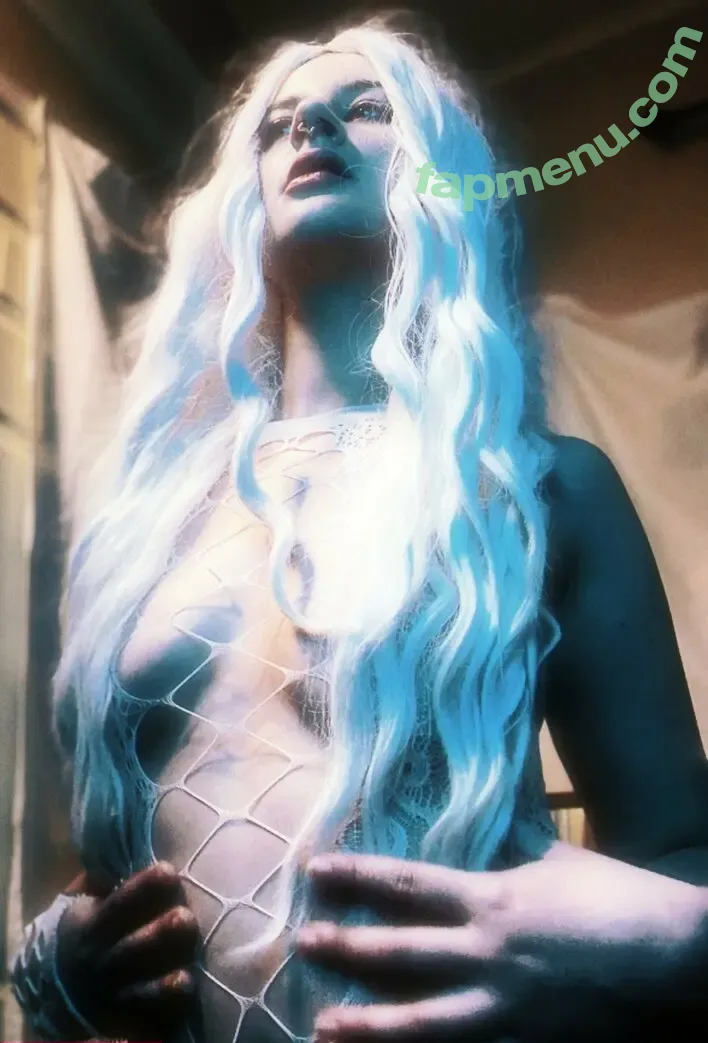 00succubix00 nude photo #0002 (00succubix00)