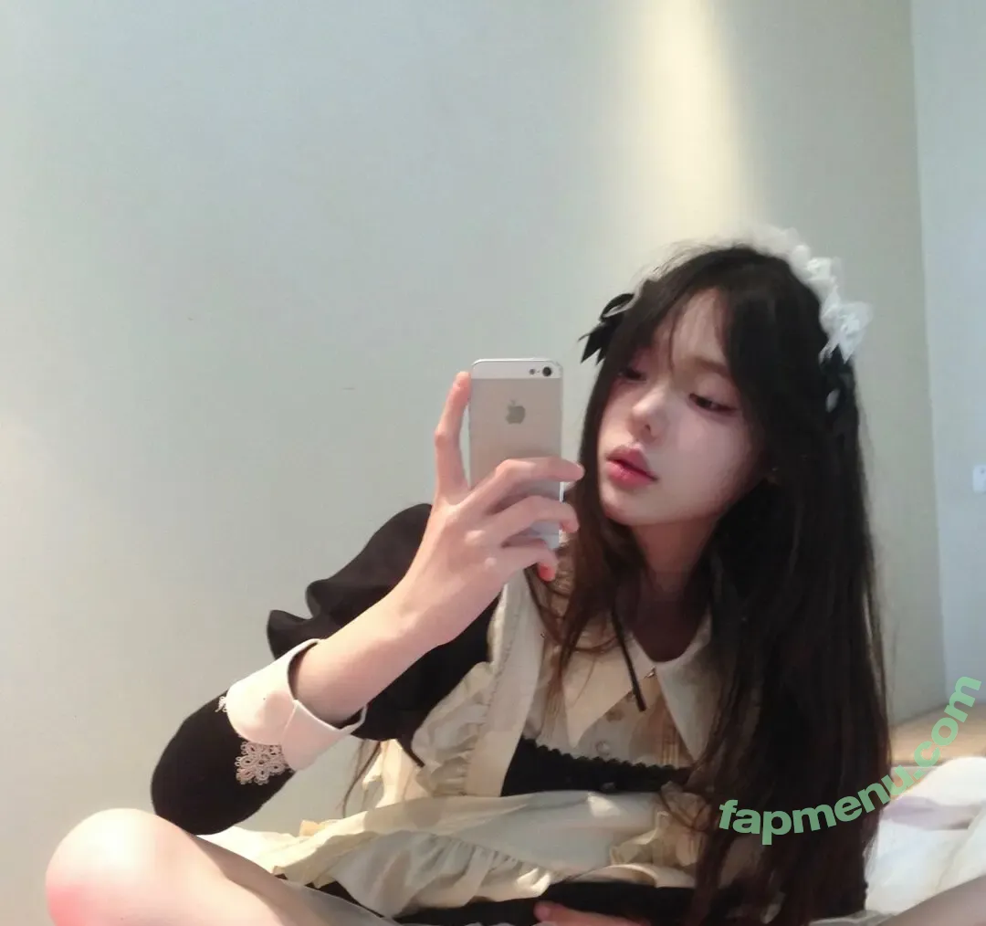 0507Huihui nude photo #0037 (0507Huihui)