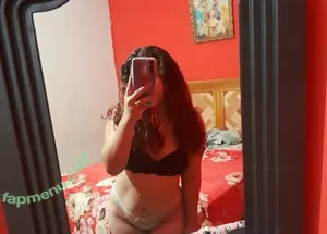  nude photo #0004