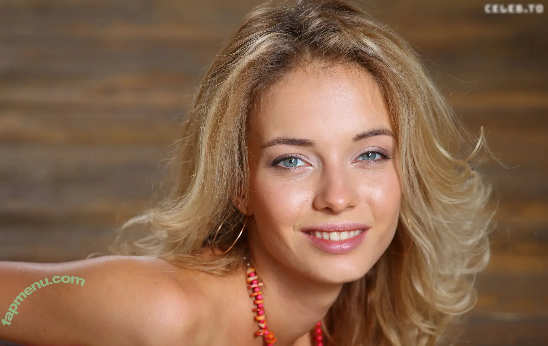 1160 nude photo #7156 (1160)