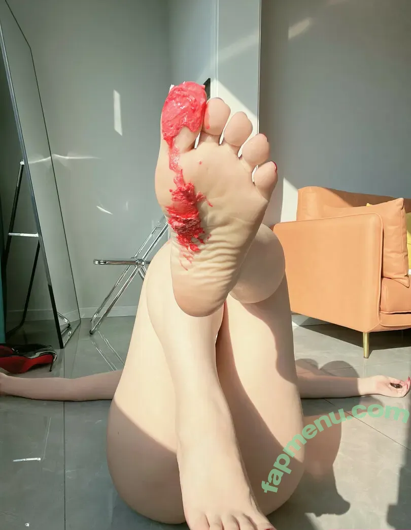 是120斤的小王同学 nude photo #1322 (是120斤的小王同学)