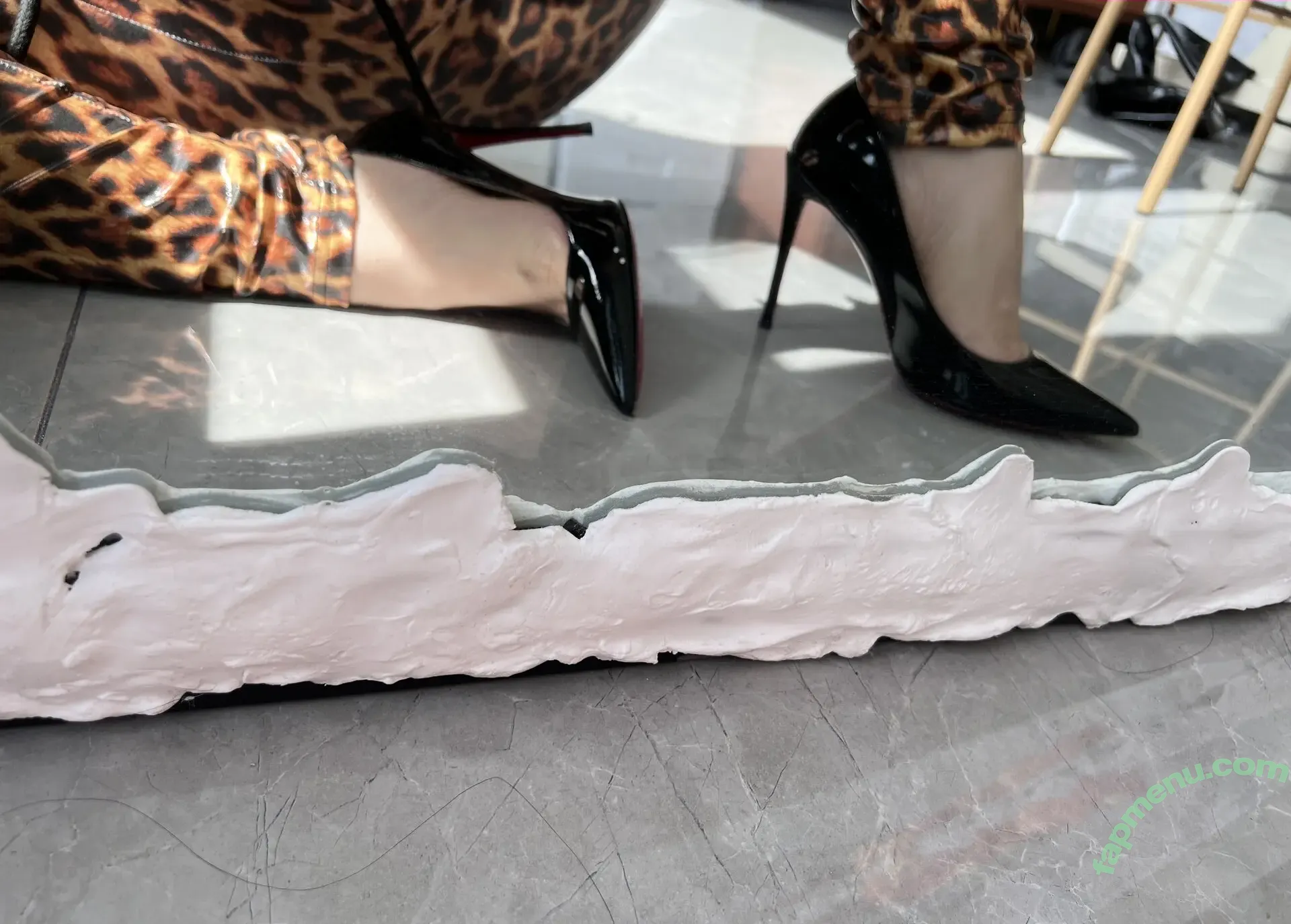 是120斤的小王同学 nude photo #1661 (是120斤的小王同学)