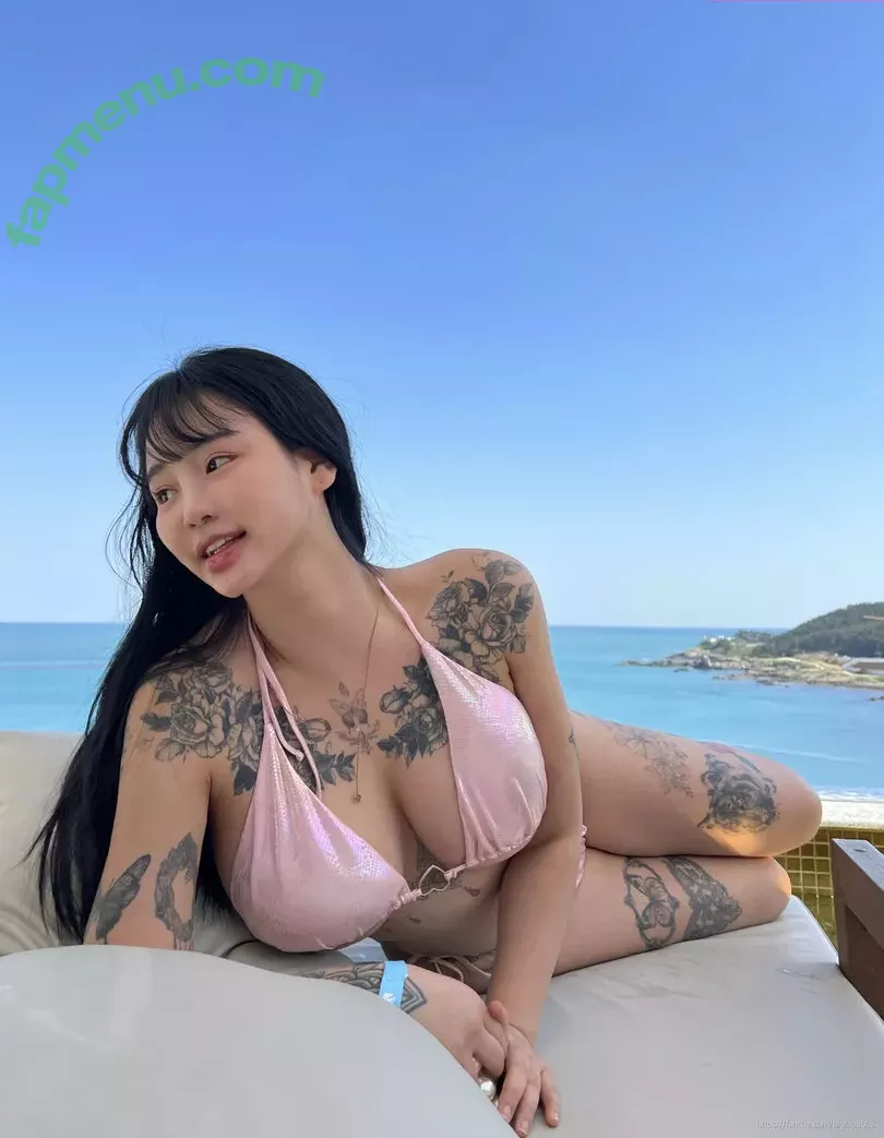171jun1999 nude photo #0104 (171jun1999)