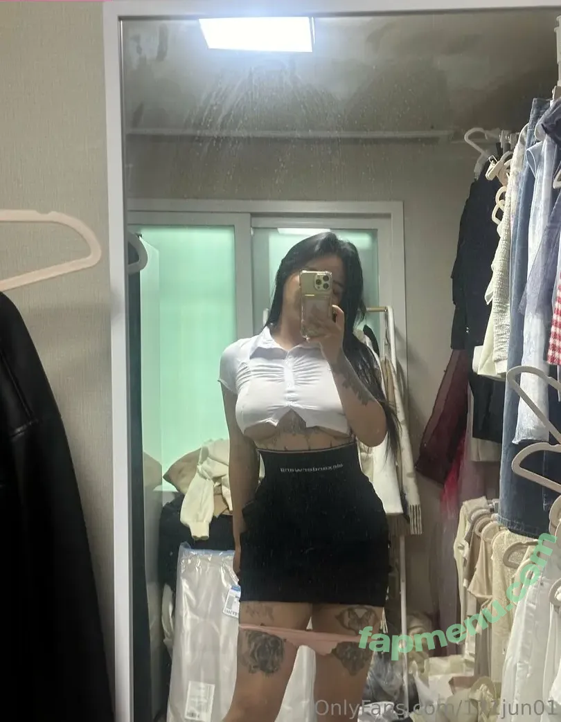 171jun1999 nude photo #0375 (171jun1999)