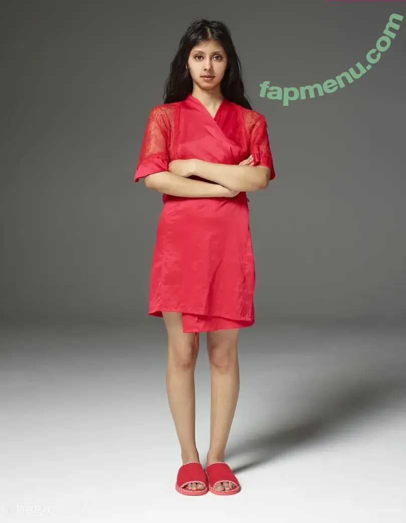 181266 nude photo #1369 (181266)