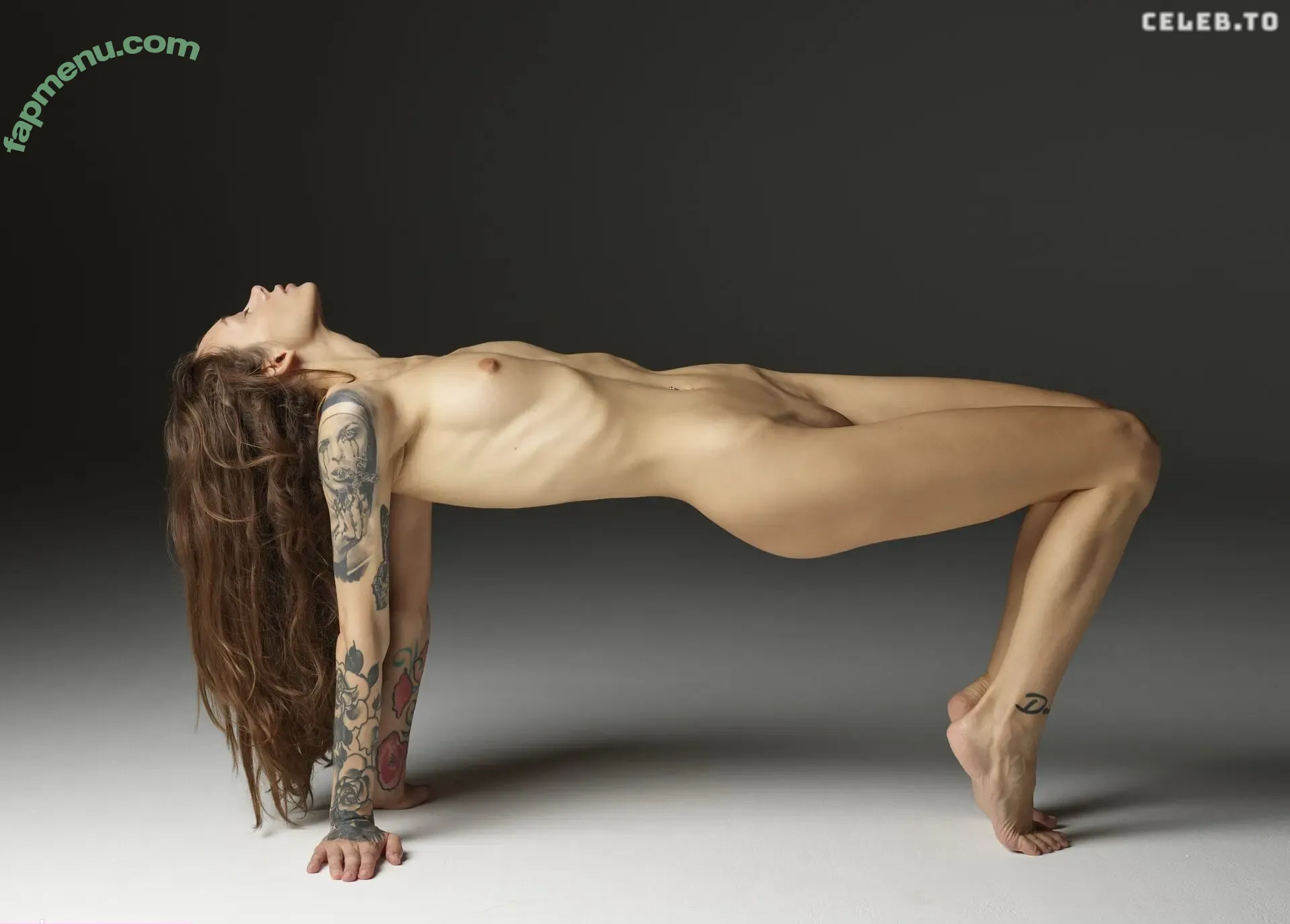 181266 nude photo #1823 (181266)