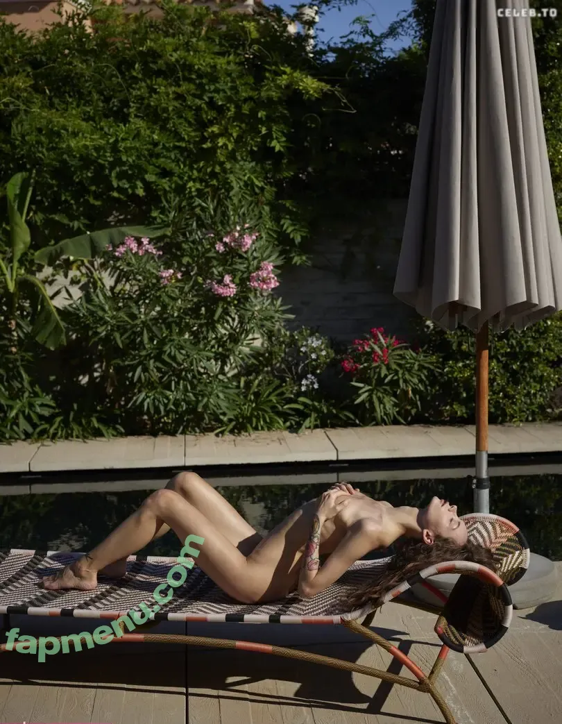 181266 nude photo #2258 (181266)