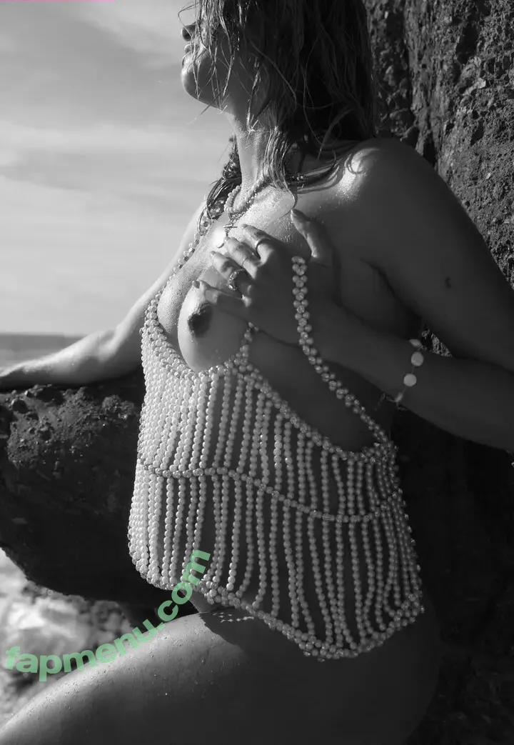 185900 nude photo #0280 (185900)
